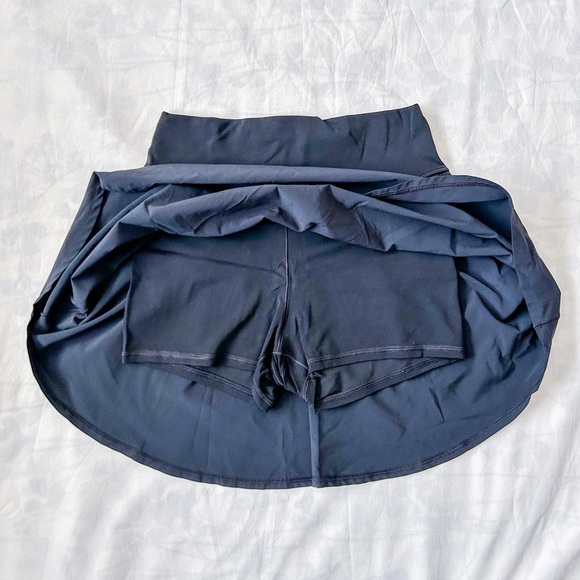 Aerie Skort (Size: M) - Picture 5 of 12